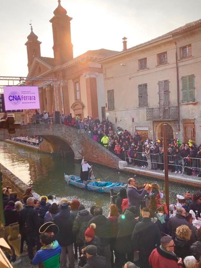 Hotel Al Pasarat Comacchio Exterior foto